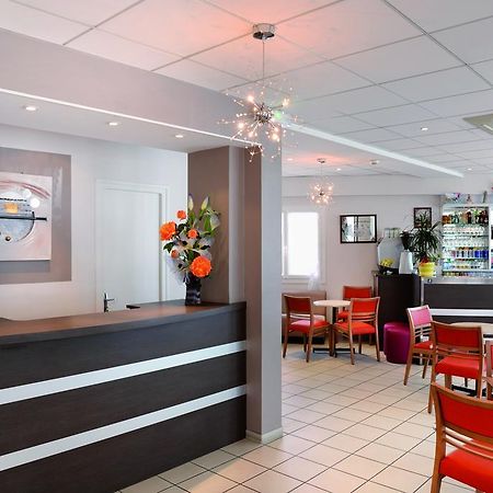 Hotel Saint Contard ลูร์ด ภายนอก รูปภาพ